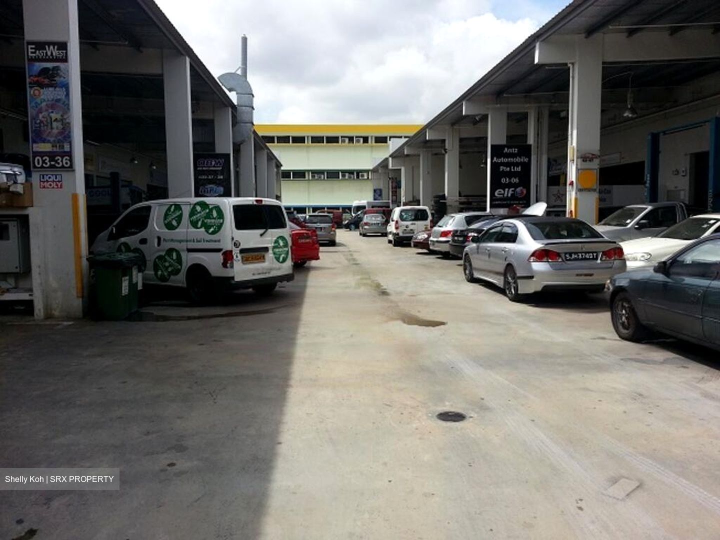 First East Centre (D14), Factory #459952351